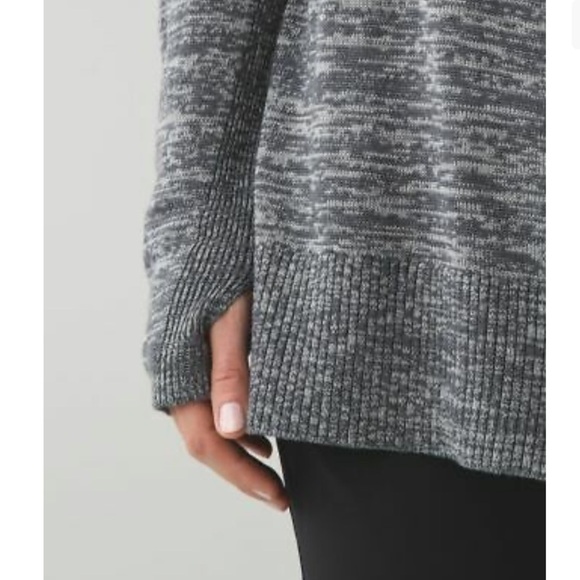 Lululemon Peace Of Mind Wrap size 4 Dark Slate Silver Spoon - Picture 3 of 9